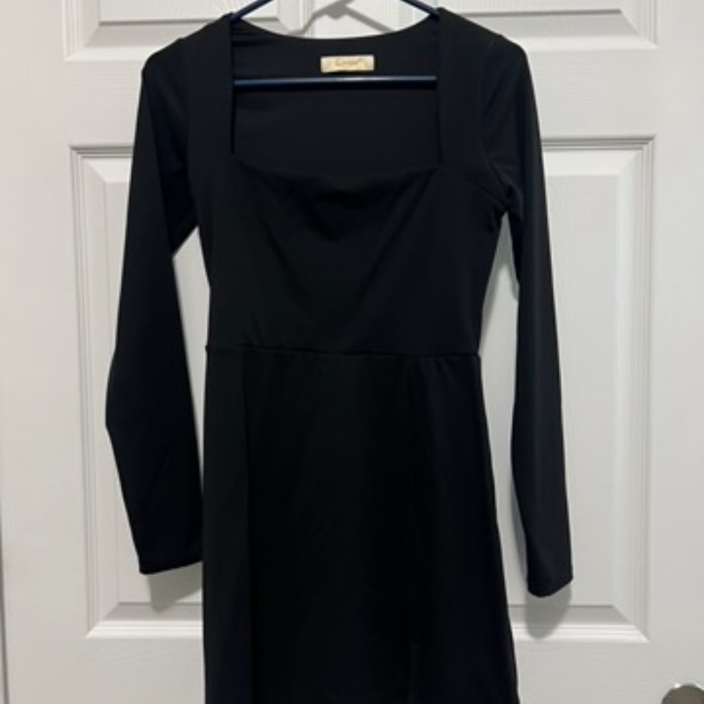 Elegant Black Long Sleeve Dress